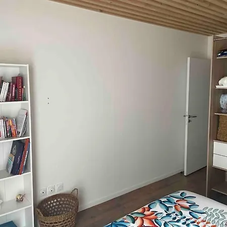 Prego , Cosy Flat Next To Disneylandparis 尚特洛普恩布里
